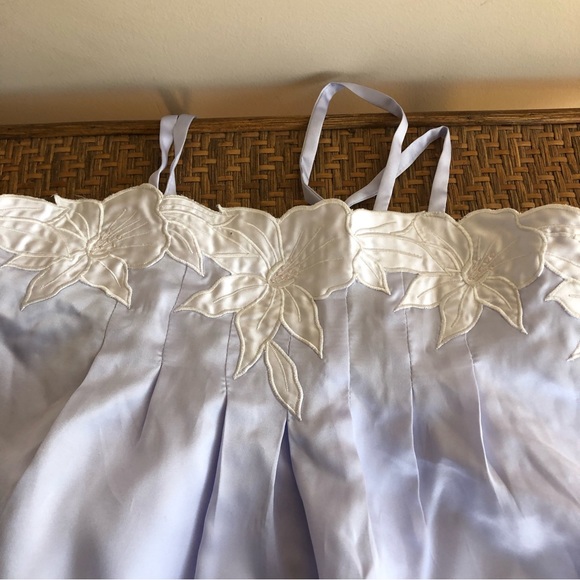 Vintage Natori appliqué Slip Nightgown Silky Long - Sm - Picture 8 of 11